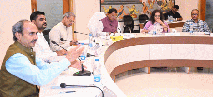 HLCA Clears 20 Mega Projects