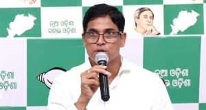 ଫାଇଲ ହଜିଛି ନା ହଜାଇ ଦେଇଛନ୍ତି ?