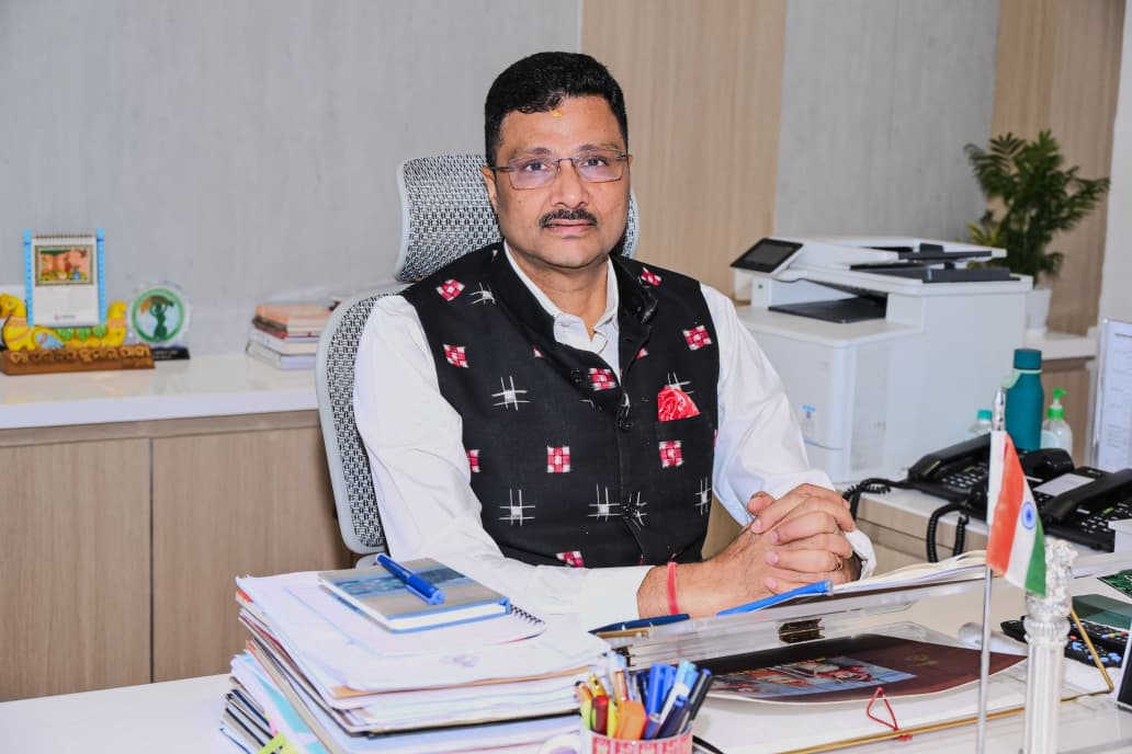10Dr.Padhee