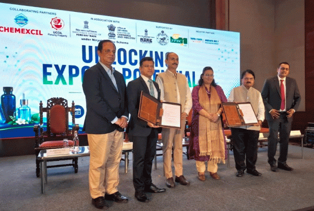 UCCIL Pacts With CHEMEXCIL