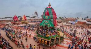 କର୍ଡନ ଭିତରେ ମାଳ ମାଳ ପାସଧାରୀ