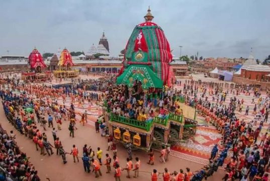 କର୍ଡନ ଭିତରେ ମାଳ ମାଳ ପାସଧାରୀ