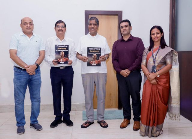 ପ୍ଲାଷ୍ଟିନେସନ୍ ବିଷୟକ ପୁସ୍ତକ ଉନ୍ମୋଚିତ