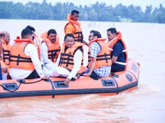 CM Visits Flood Zones