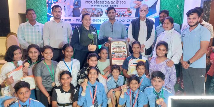 Singh Deo Honors Champions