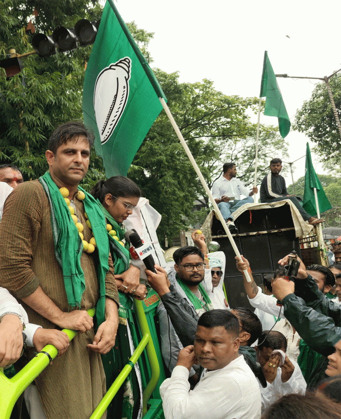 Singh Deo Steps Up Heat On Government Over Student Future