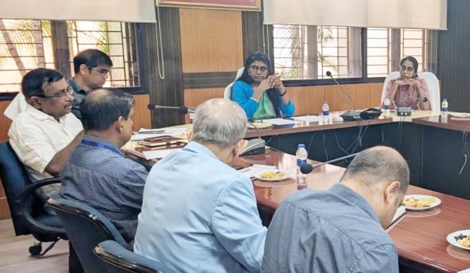 ହେଲ୍ପ ଡେସ୍କ ସ୍ଥାପନ ପାଇଁ ହସ୍ପିଟାଲମାନଙ୍କୁ ନିର୍ଦ୍ଦେଶ