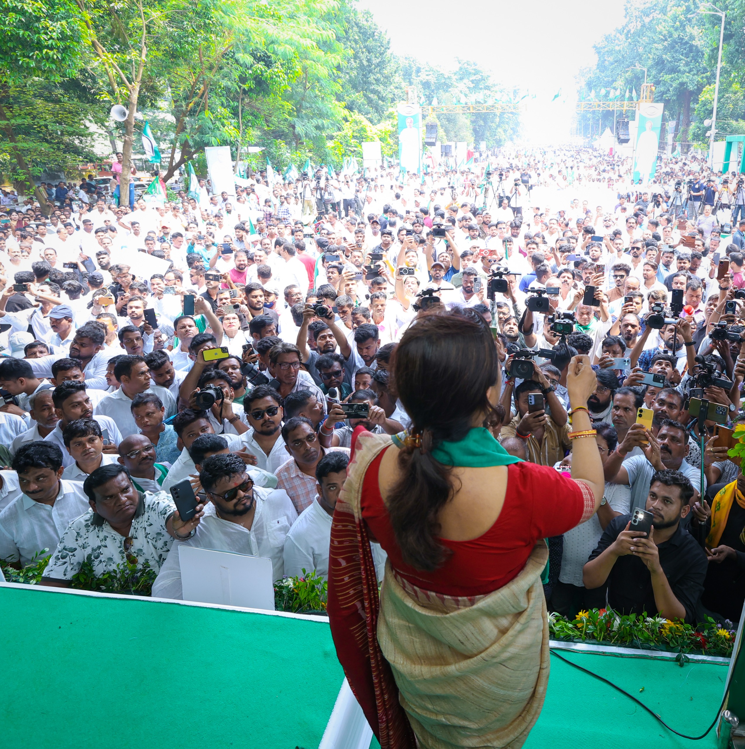 28Sujata