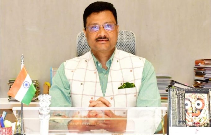 ସଂଶୋଧିତ ଓଡିଆରେ ସାଇନବୋର୍ଡ ଲେଖ